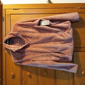 Eddie Bauer pullover